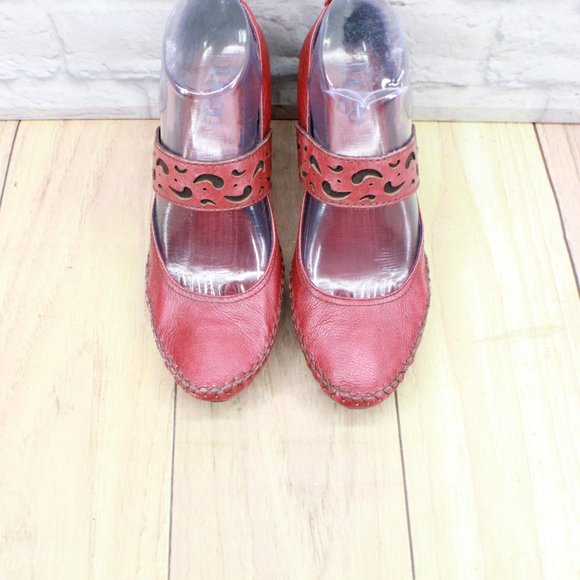 Indigo Clarks Red Leather Moccasin Toe Mary Jane Pump Heel Shoes Size 8 Medium - Picture 5 of 9